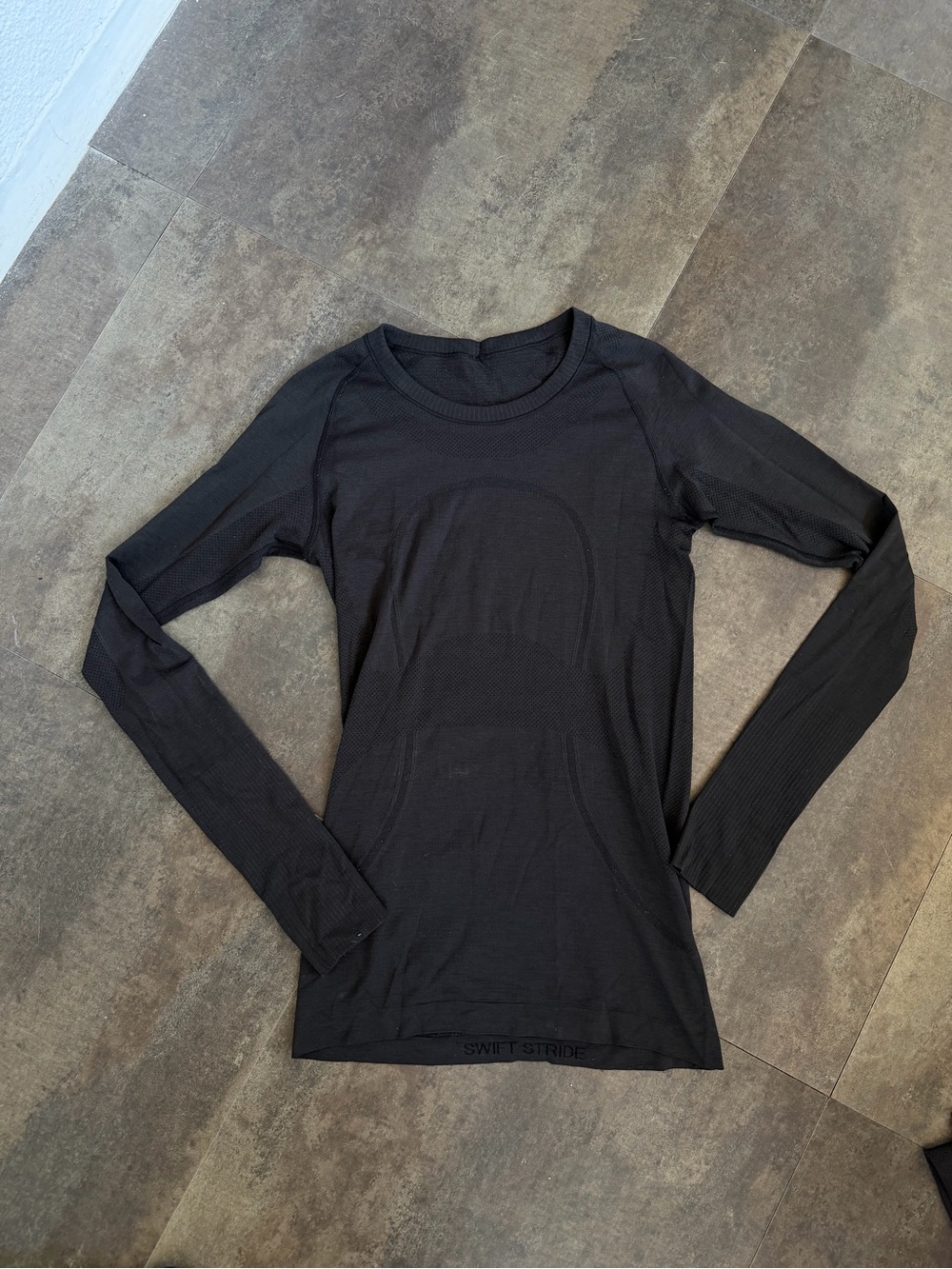 lululemon athletica Black Long Sleeve Seamless Crew Top